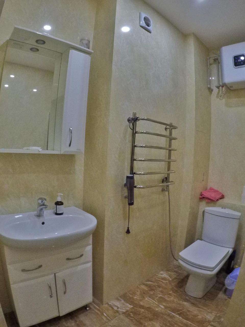 Apartment On Dragomirova Kiev Exterior foto