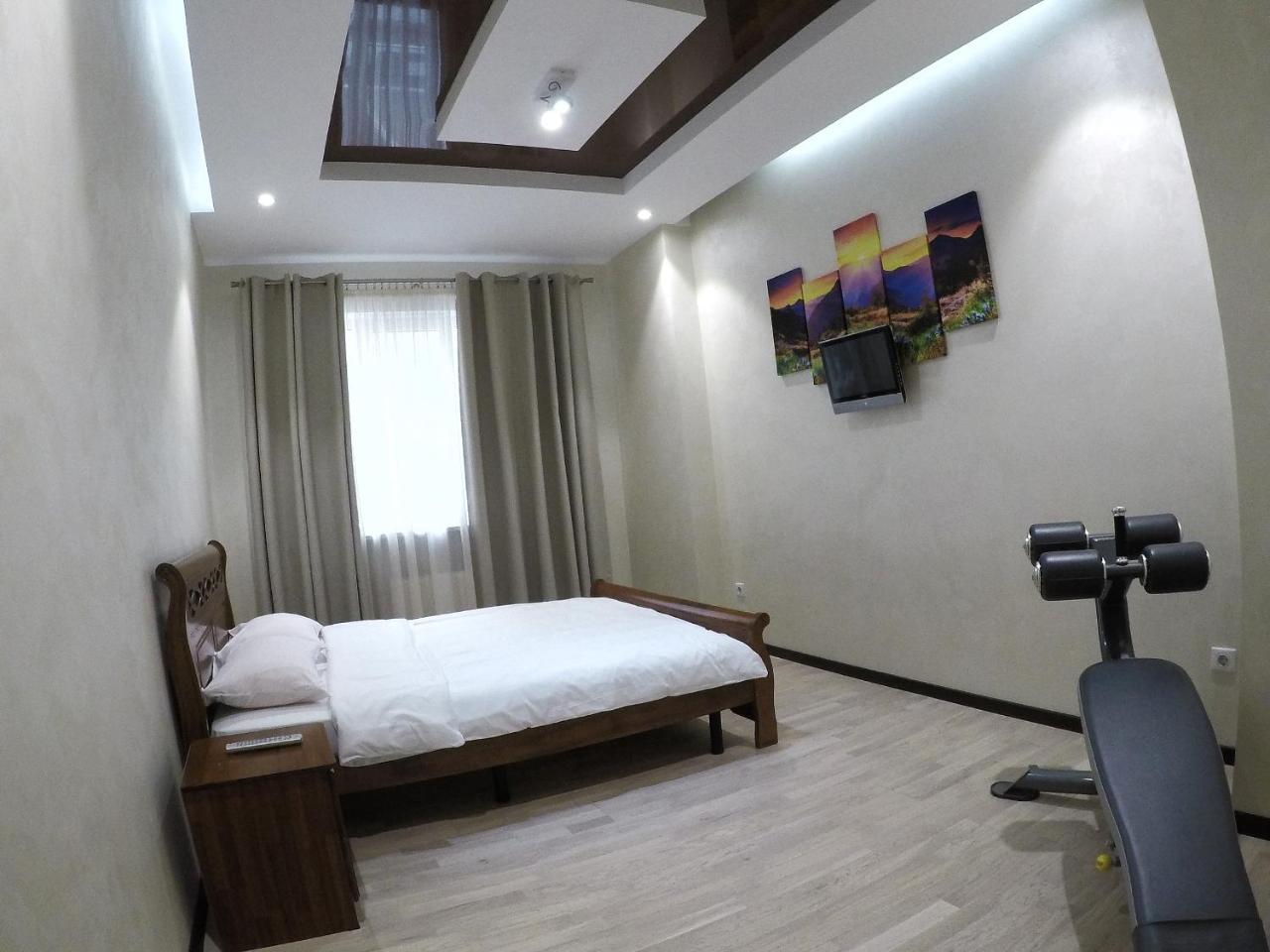 Apartment On Dragomirova Kiev Exterior foto