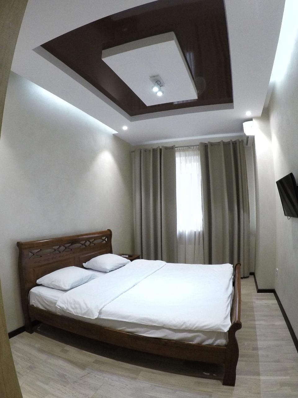 Apartment On Dragomirova Kiev Exterior foto